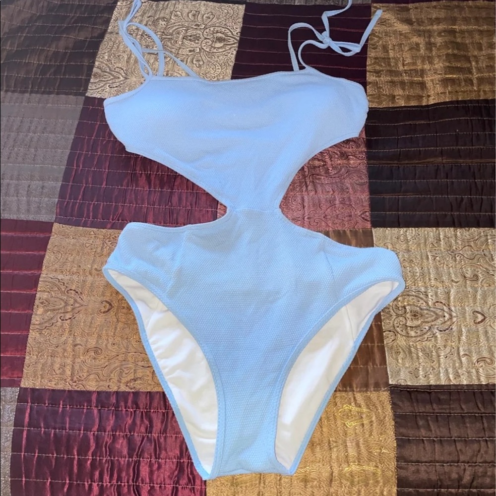 Abercrombie & Fitch One Piece Bikini